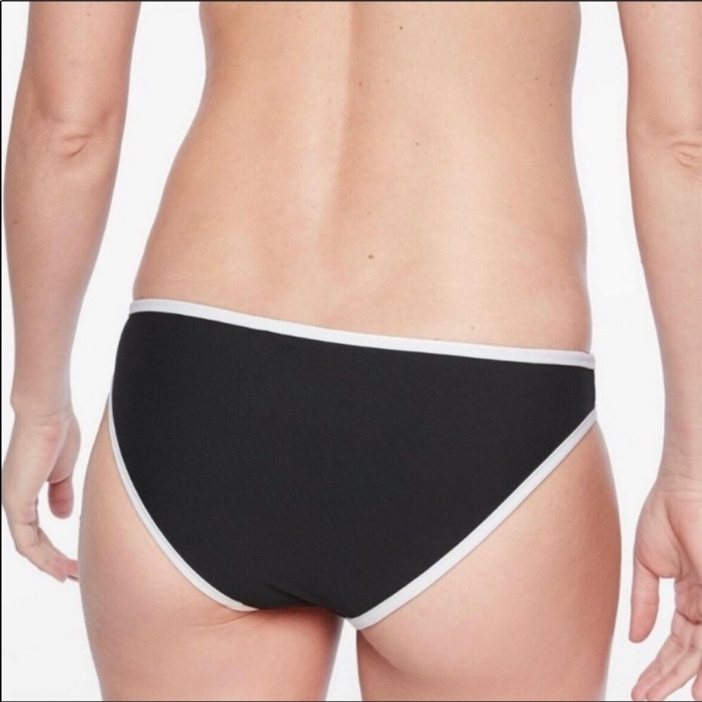 Athleta Clean Medium Bound Bottom swim M - Picture 2 of 7